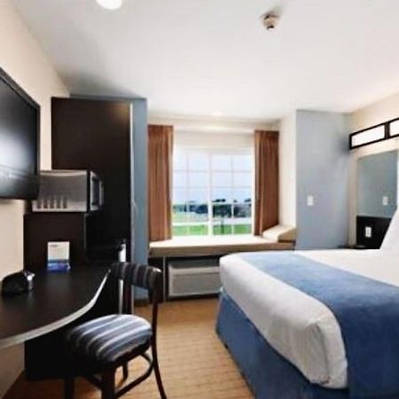 Three Rivers Inn & Suites Port Arthur Szoba fotó